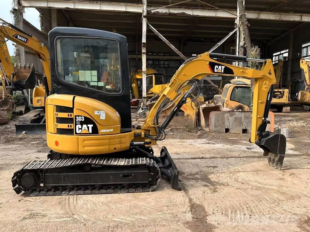 CAT 303 CR Mini rýpadla < 7t