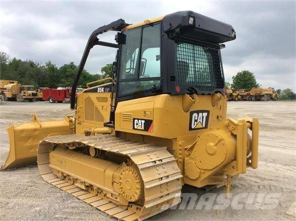 CAT D 5 K LGP Pásové dozery