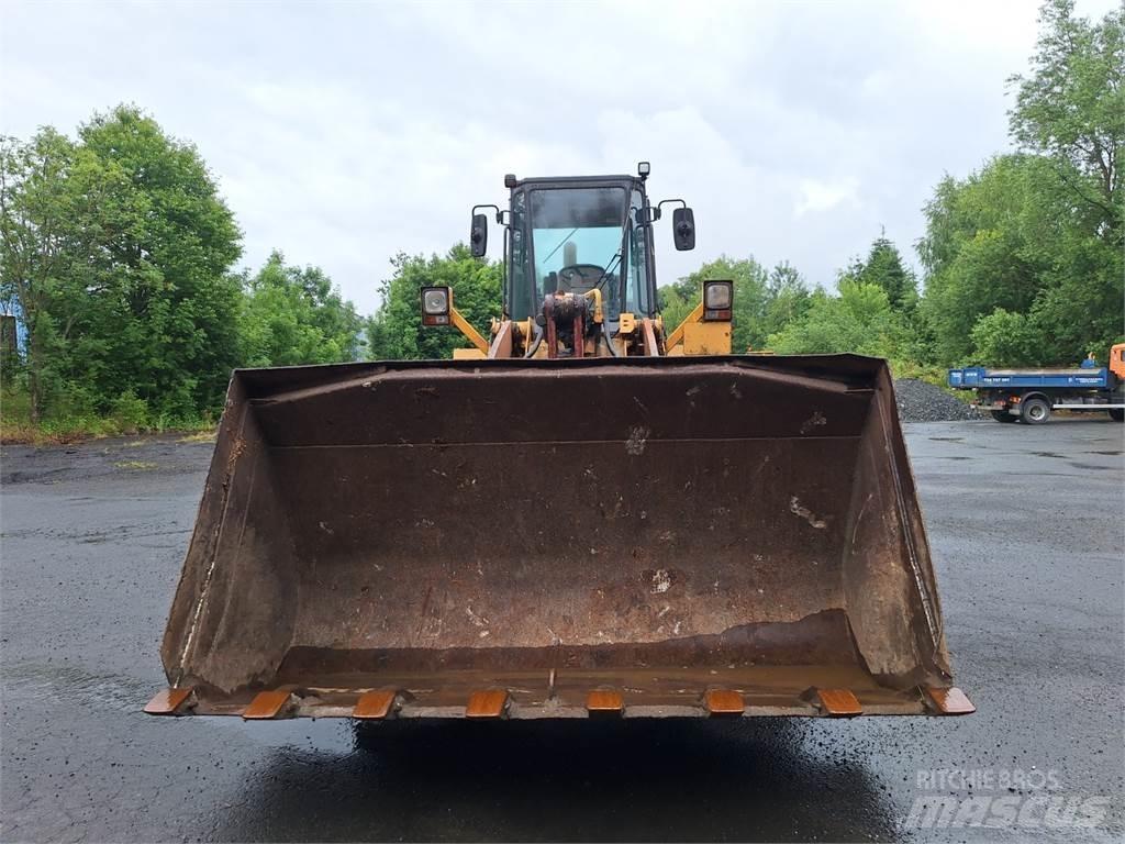 CASE 821 4X4 Stavebnictví - ostatní