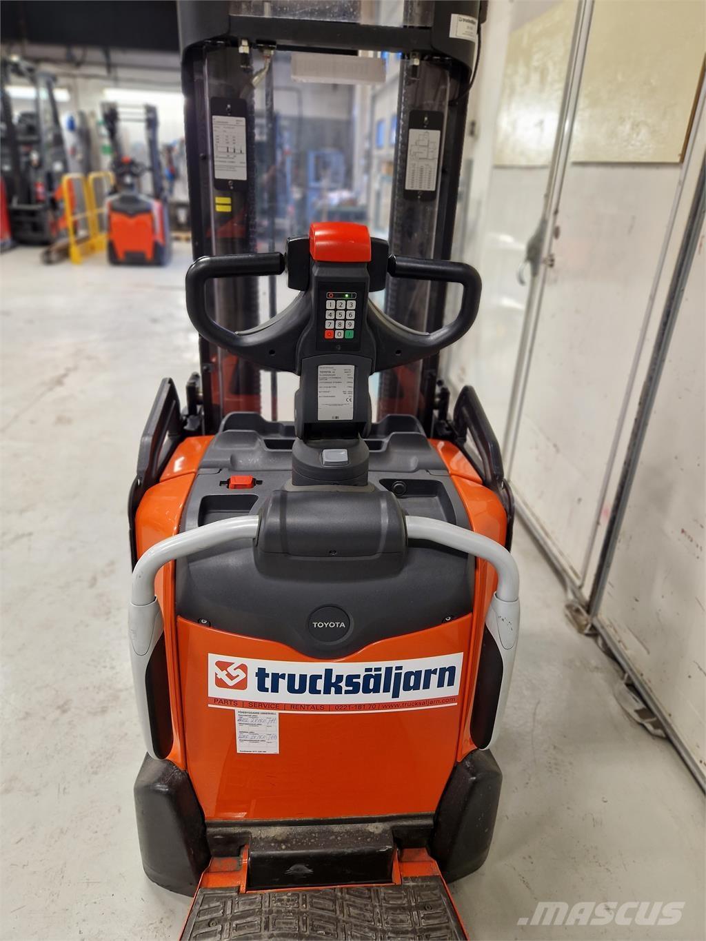 Toyota SPE120L Samohybné vozíky