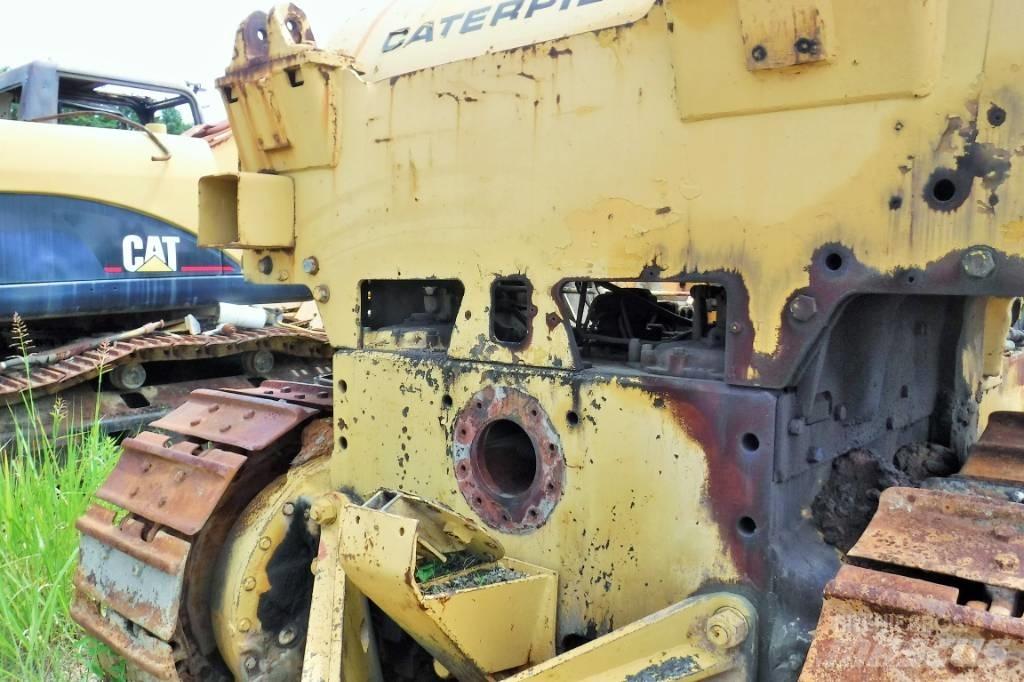 CAT D 8 K Pásové dozery