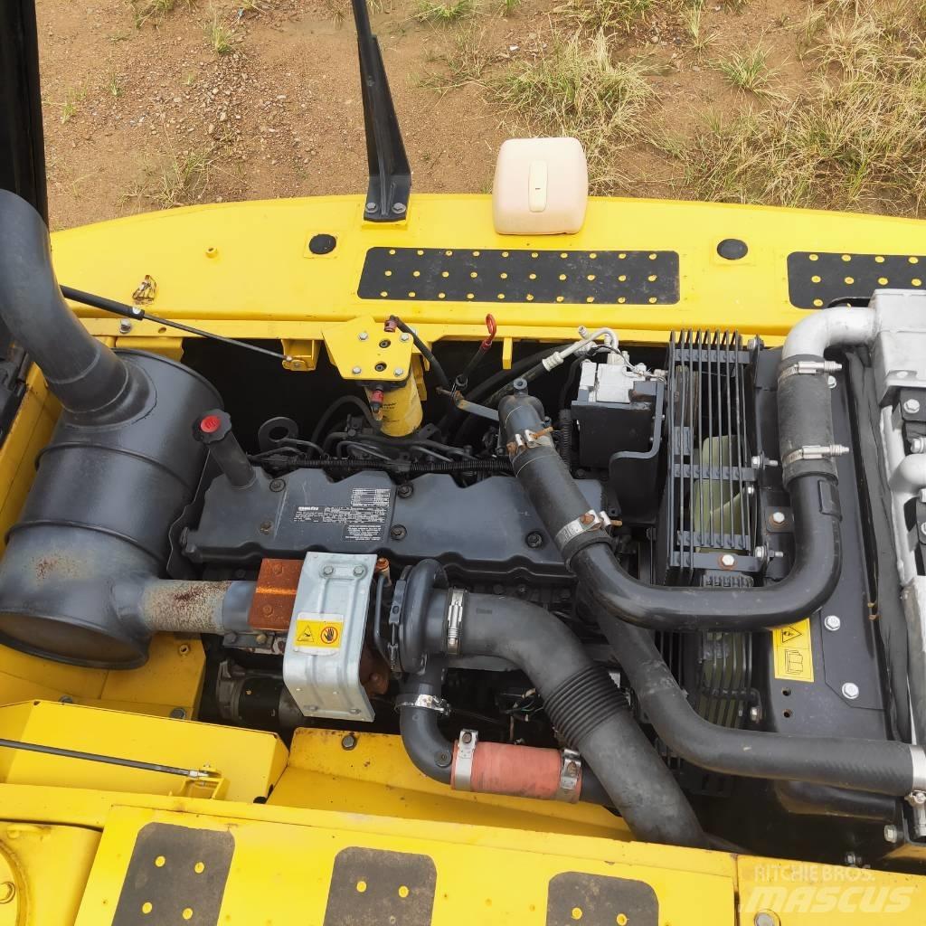 Komatsu PC200-8 Pásová rýpadla