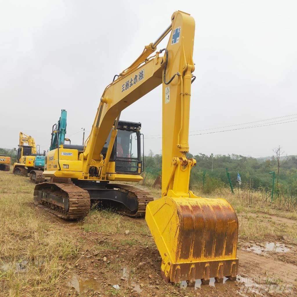 Komatsu PC200-8 Pásová rýpadla
