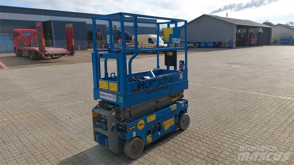Genie GS1532 Nůžková zvedací plošina