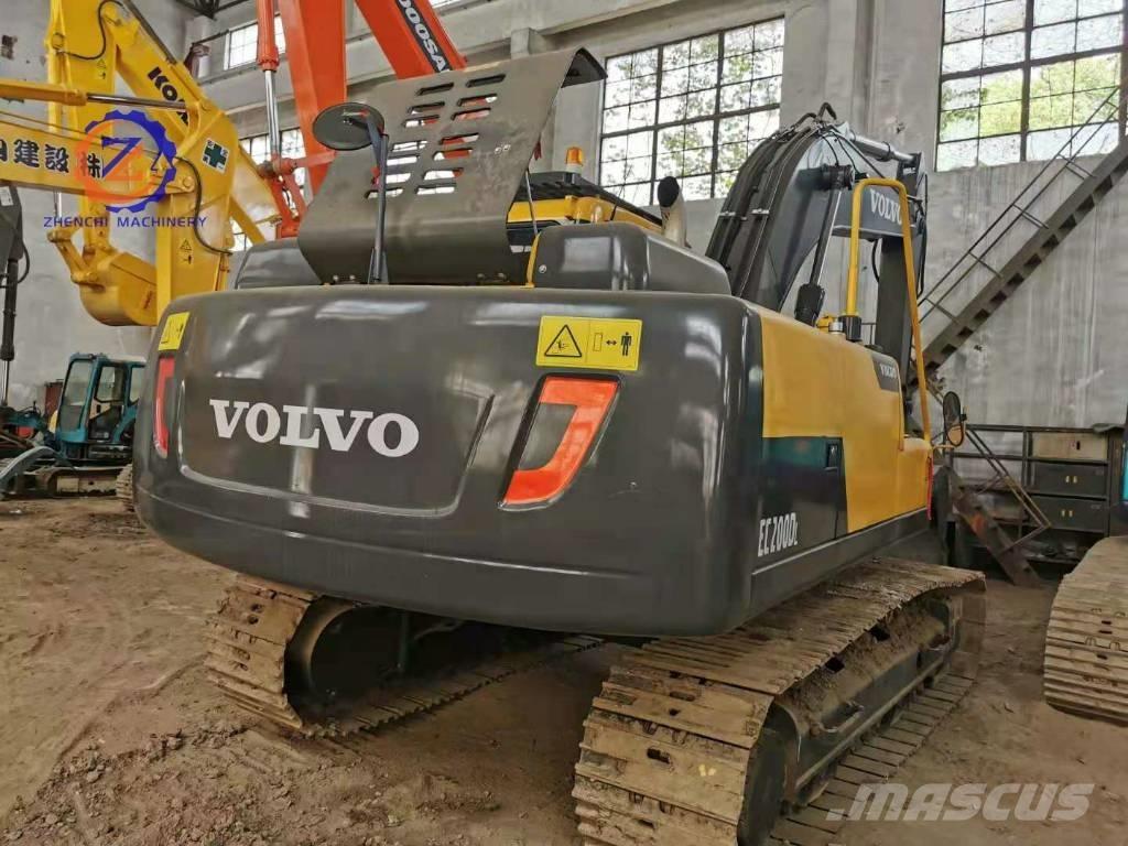 Volvo EC 200 Pásová rýpadla