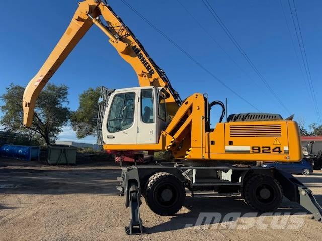 Liebherr A 924 C Stroje pro manipulaci s odpadem