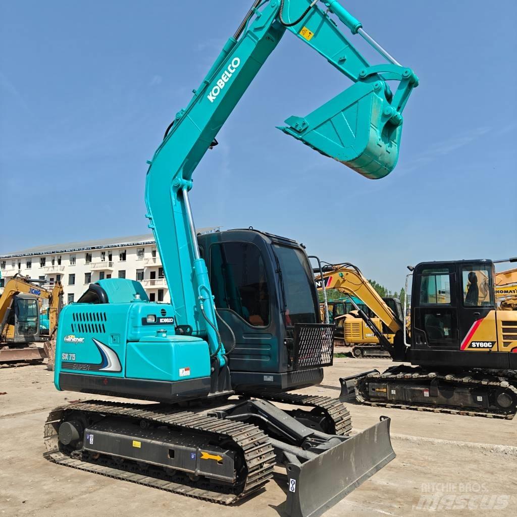 Kobelco 75D Pásová rýpadla