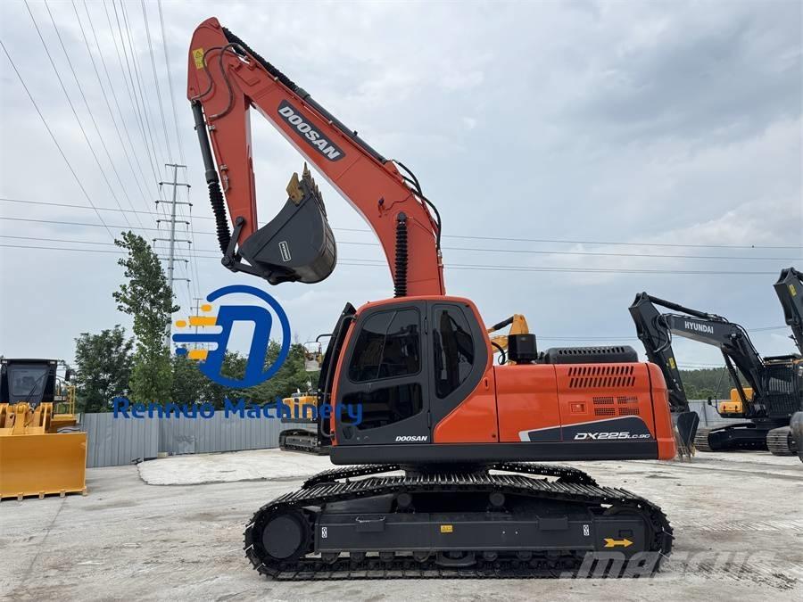 Doosan DX 225 LC-9C Pásová rýpadla