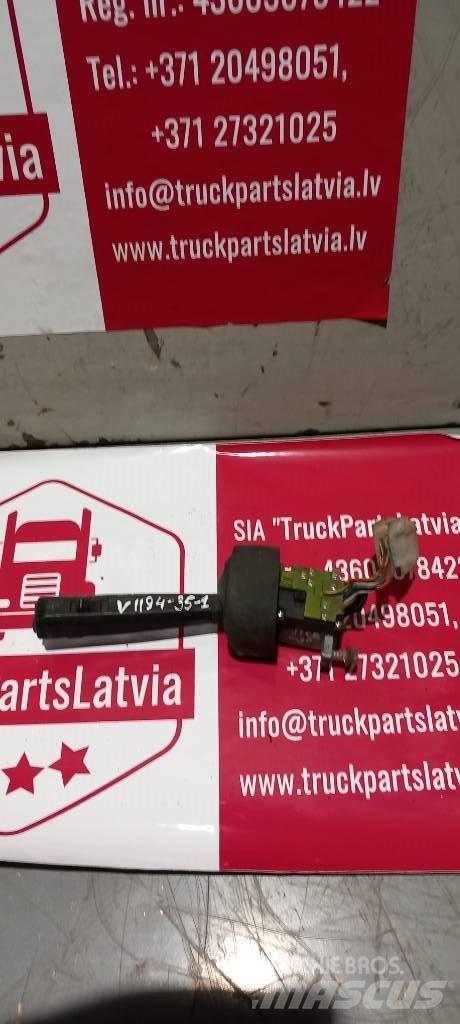 Volvo FH 12.   3172171 Kabiny a interiér