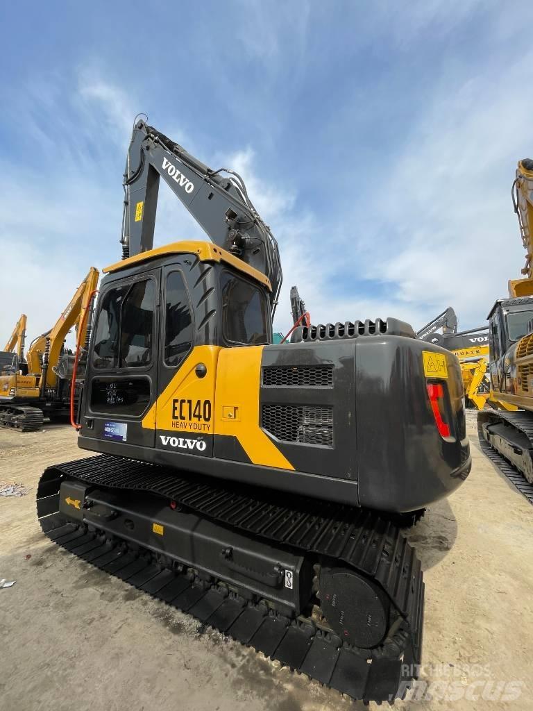 Volvo EC 140 Midi rýpadla 7t - 12t
