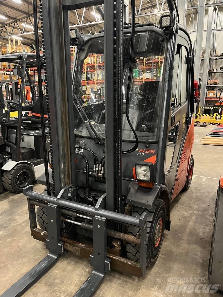 Linde H25D-02 Dieselové vozíky