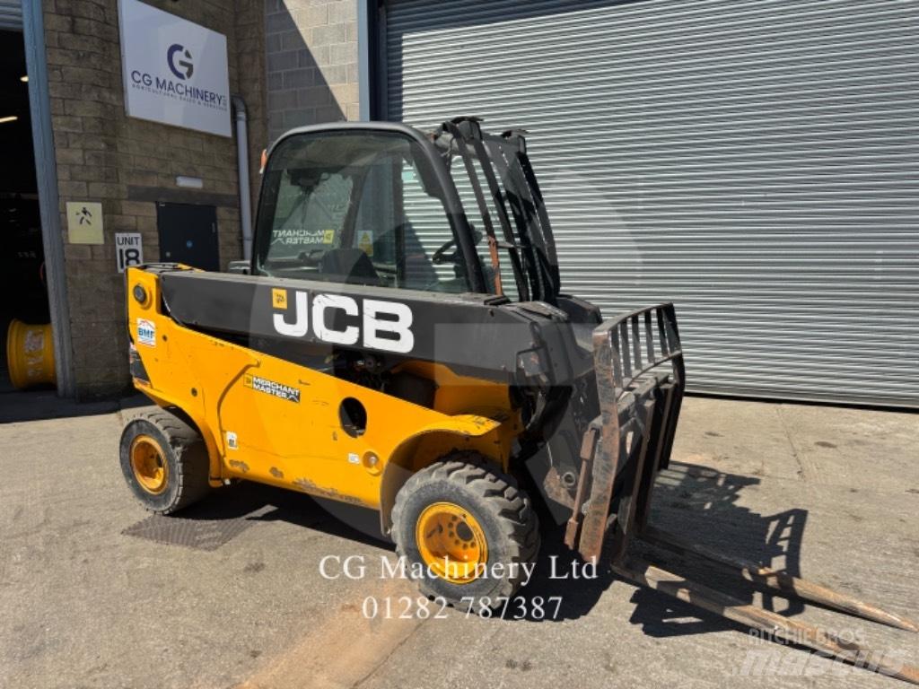 JCB TLT 35 D Teleskopické manipulátory
