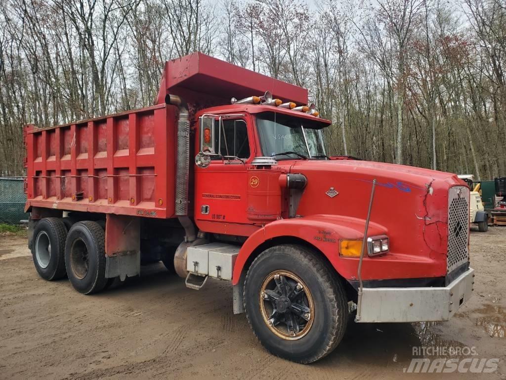 Diamond REO C120 Sklápěče