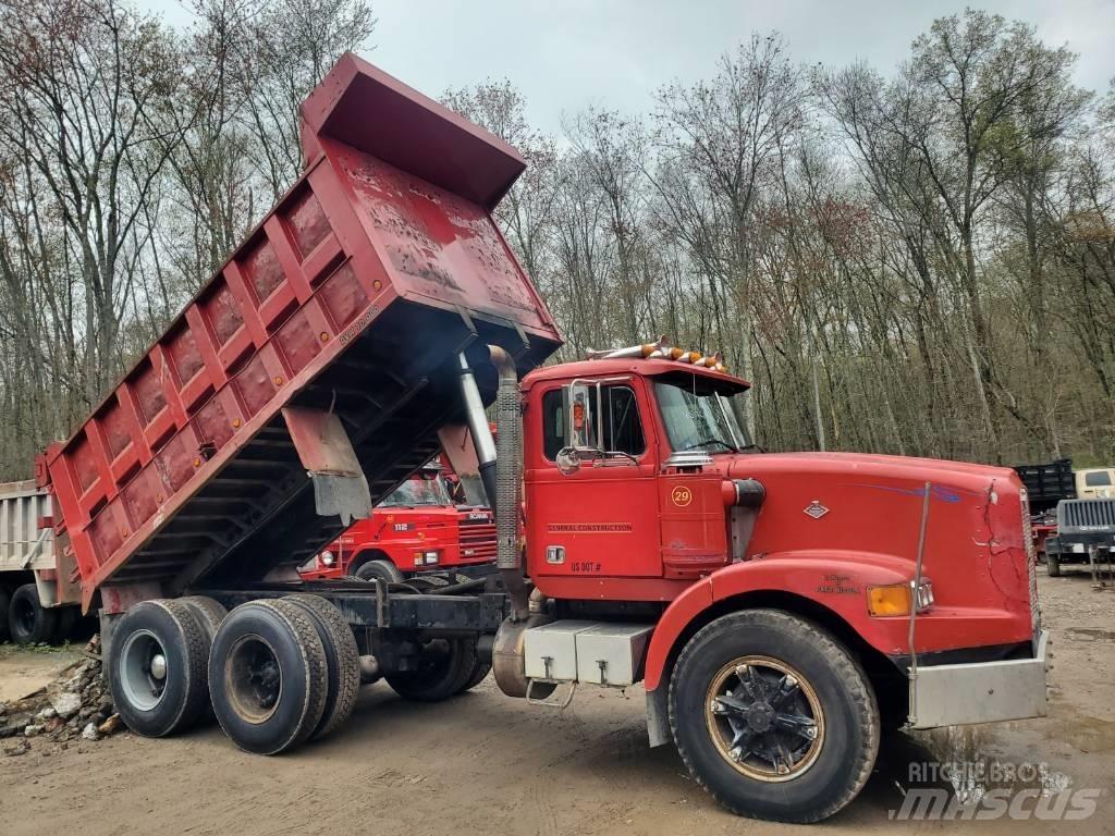 Diamond REO C120 Sklápěče