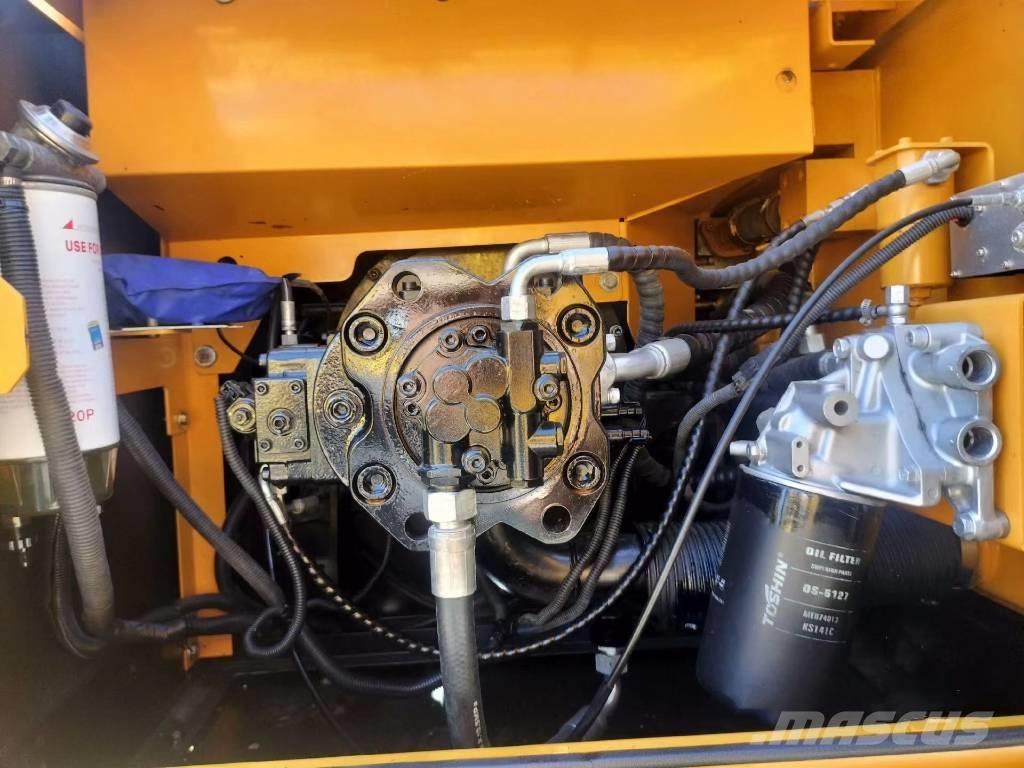 Sany SY215C Pásová rýpadla