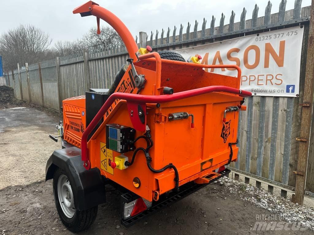 Timberwolf TW230HBP Štěpkovače
