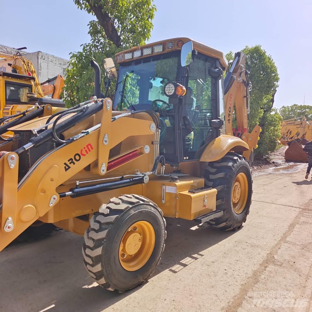 CAT 420F Rýpadlo-nakladače