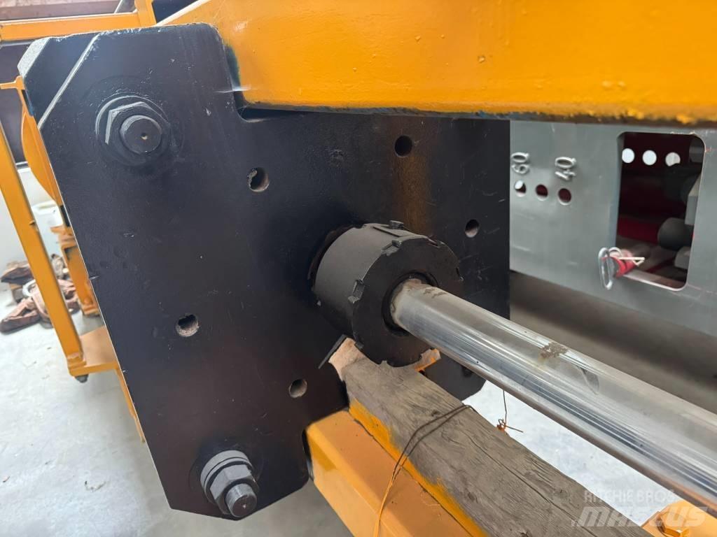 BSP 3/5/7-9 Hydraulická beranidla na zatloukání pilotů