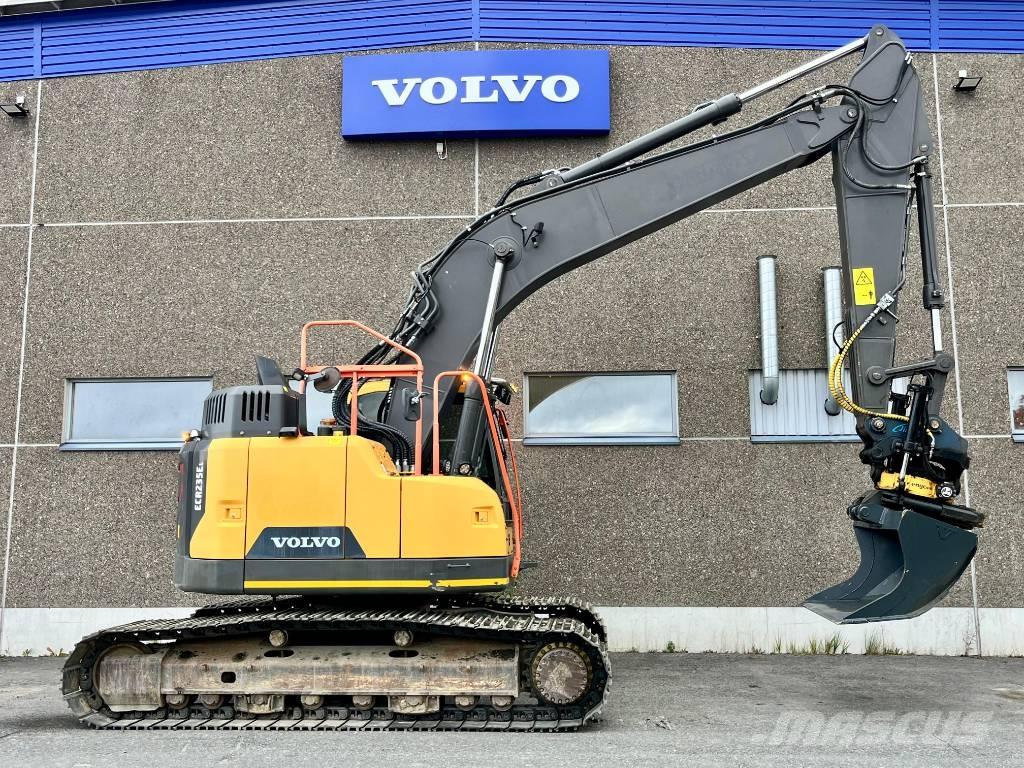 Volvo ECR 235 E Pásová rýpadla