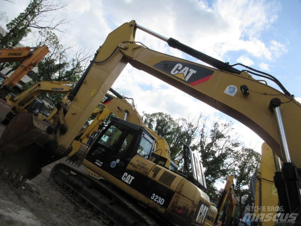 CAT 326 Pásová rýpadla