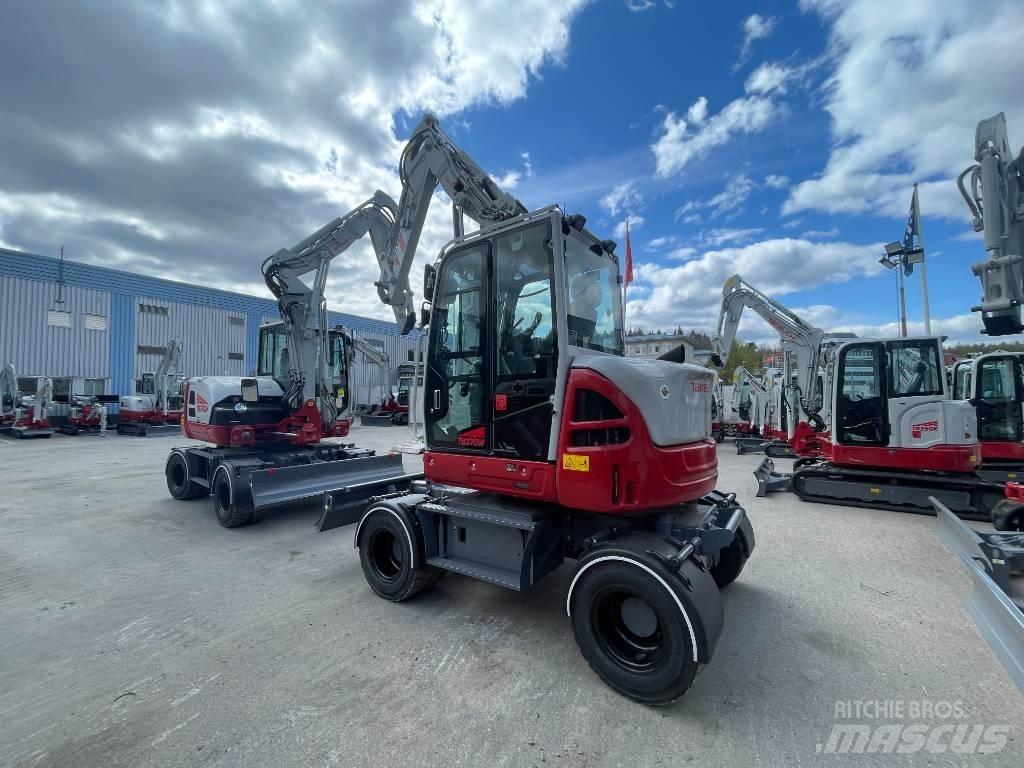 Takeuchi TB 370W Kolová rýpadla