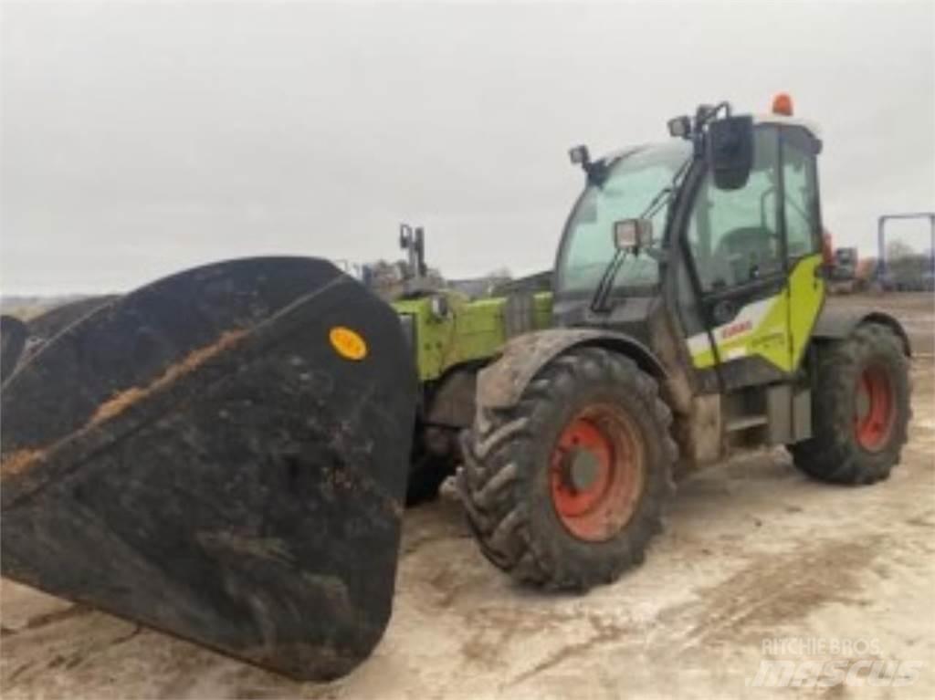 CLAAS 732 Teleskopické nakladače pro zemědělství