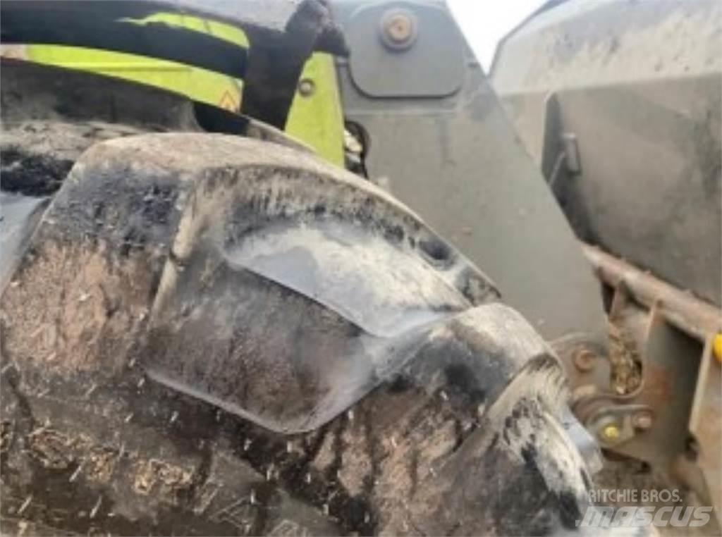 CLAAS 732 Teleskopické nakladače pro zemědělství