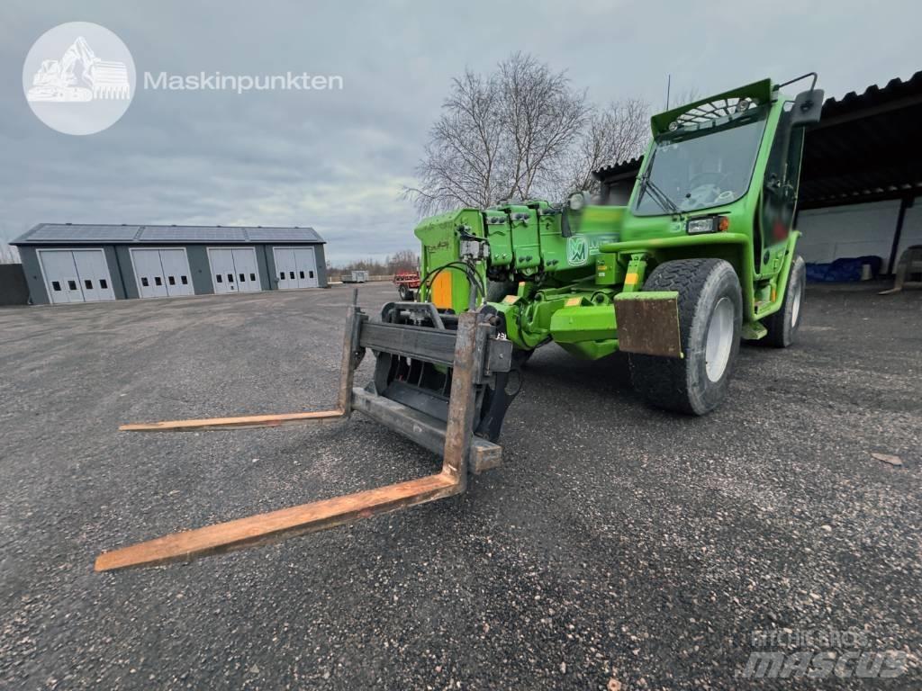 Merlo 40.17 Teleskopické kolové nakladače