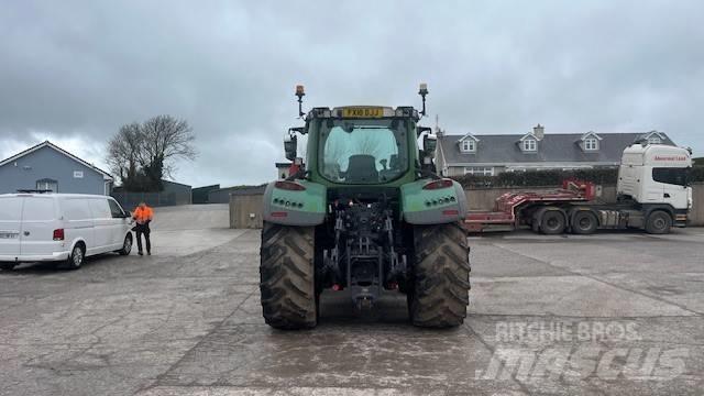 Fendt 716 Traktory