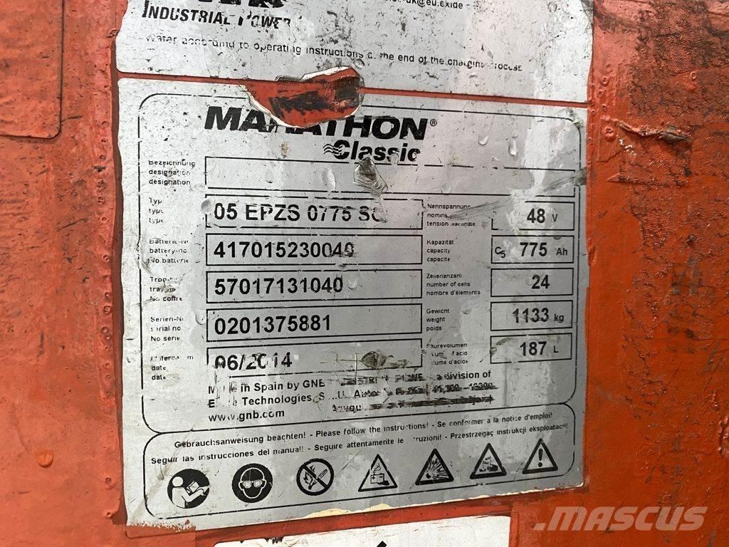 Linde E16PH-01 Akumulátorové vozíky