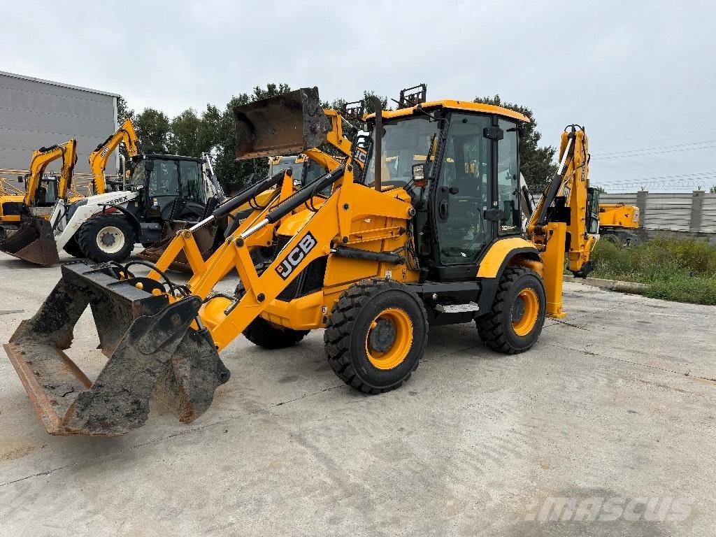 JCB 3 CX / compact Rýpadlo-nakladače