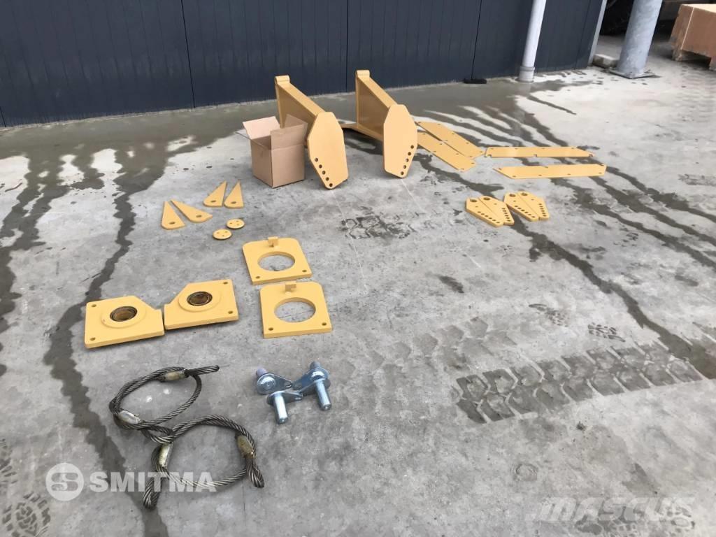 Volvo A25E Zadní dveře