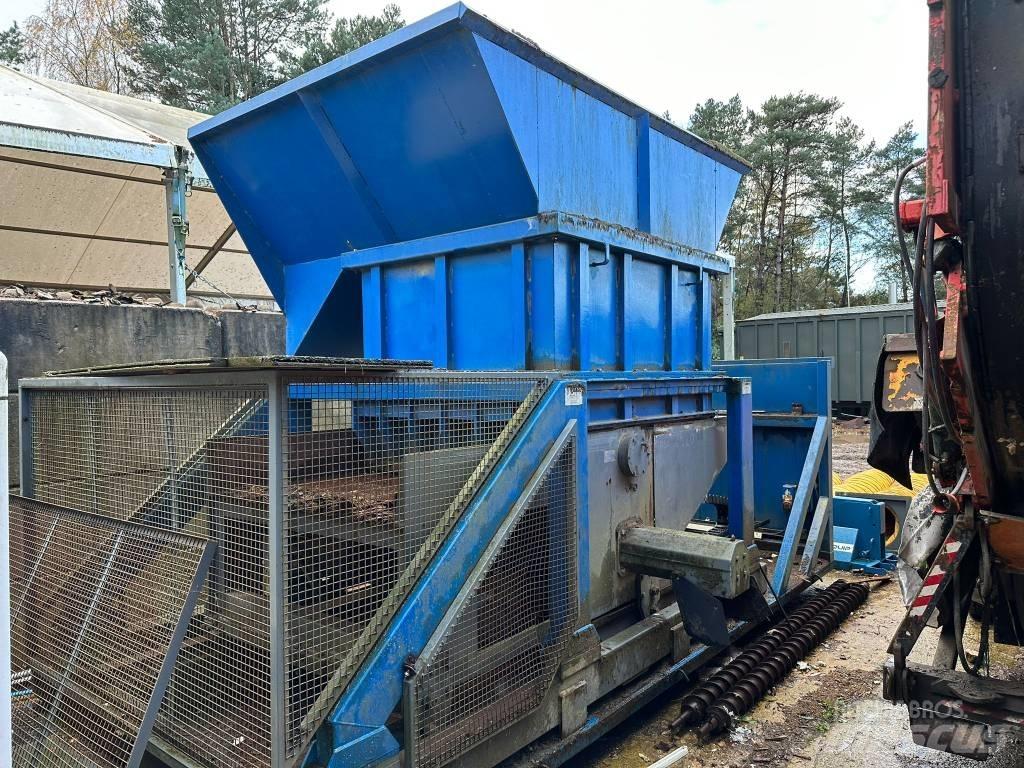 Lindner T1500 Drtiče odpadu