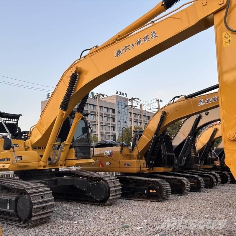 Komatsu PC 450 Pásová rýpadla