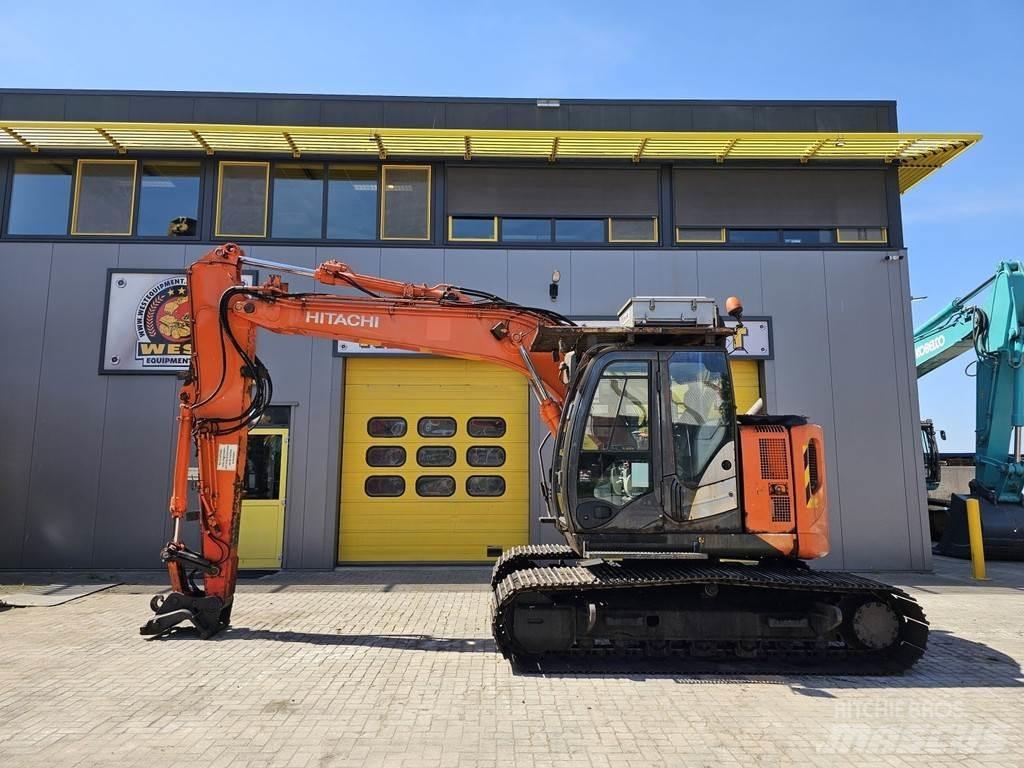 Hitachi ZX135US-5B Pásová rýpadla