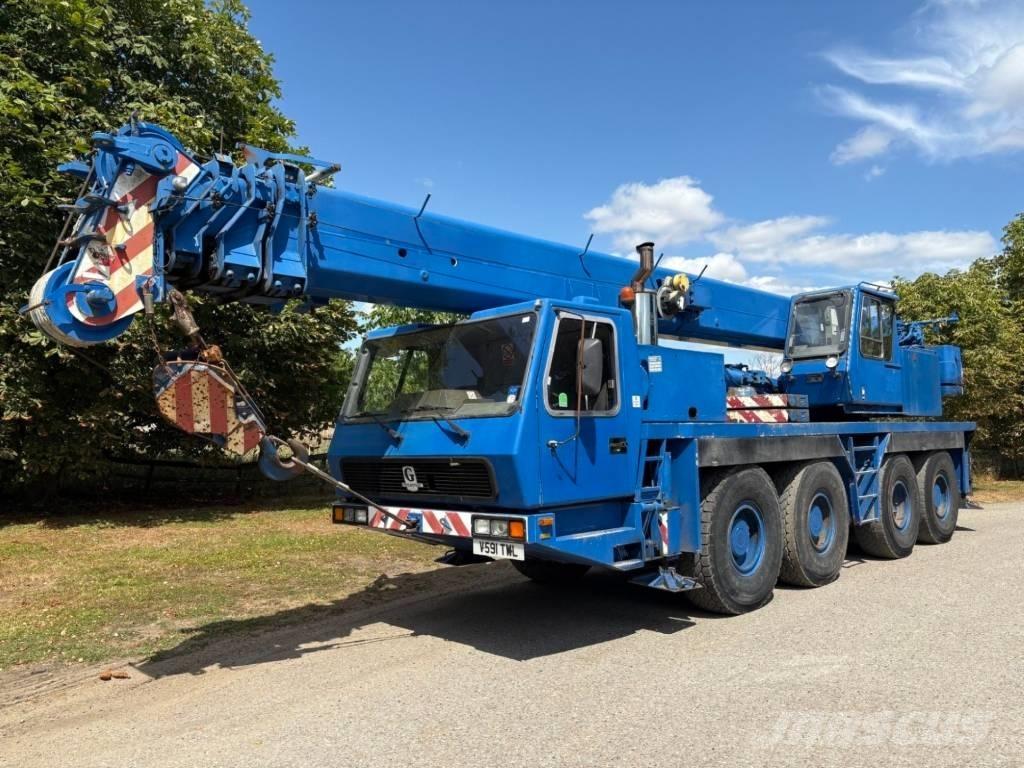 Grove GMK4070-1 Univerzální terénní jeřáby