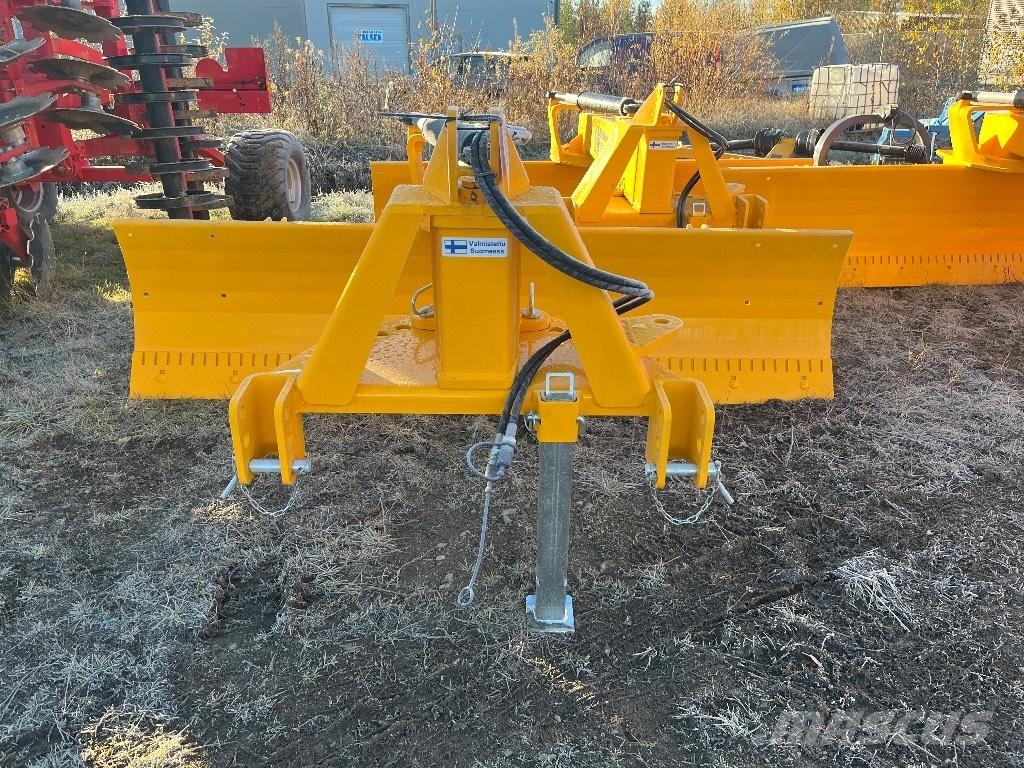 Wieska W300JH1 Tažené radlice