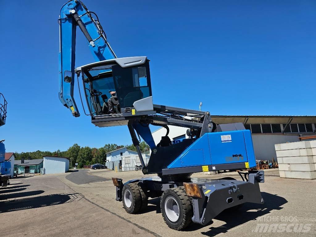 Fuchs MHL 331 Stroje pro manipulaci s odpadem