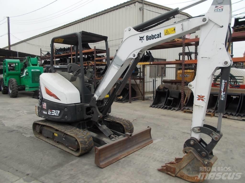 Bobcat E32i Mini rýpadla < 7t