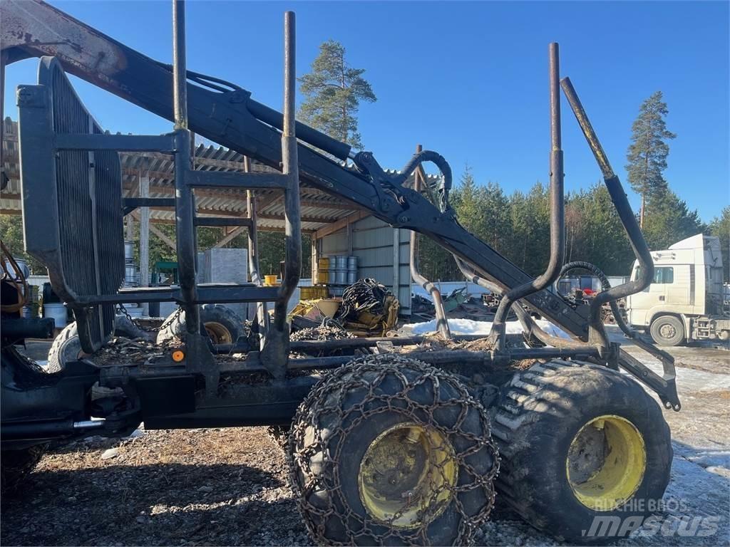 Timberjack 810B Vyvážecí traktory