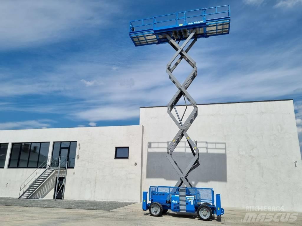 Genie GS 4390        P478 Nůžková zvedací plošina