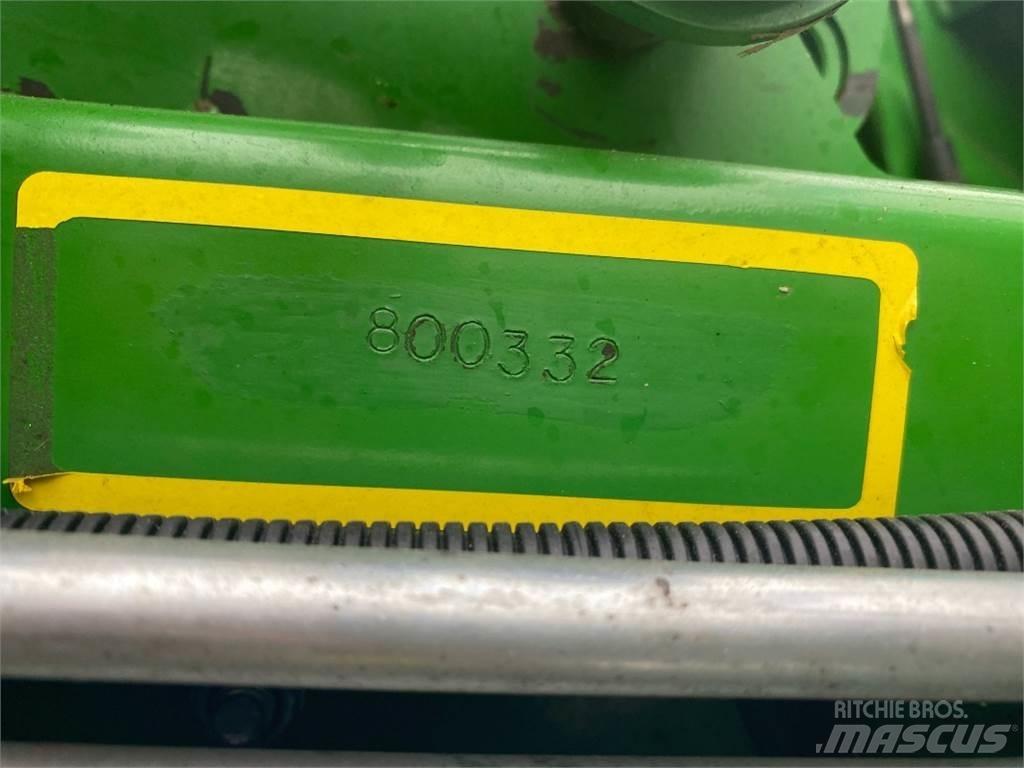 McHale V660P Lis na válcové balíky