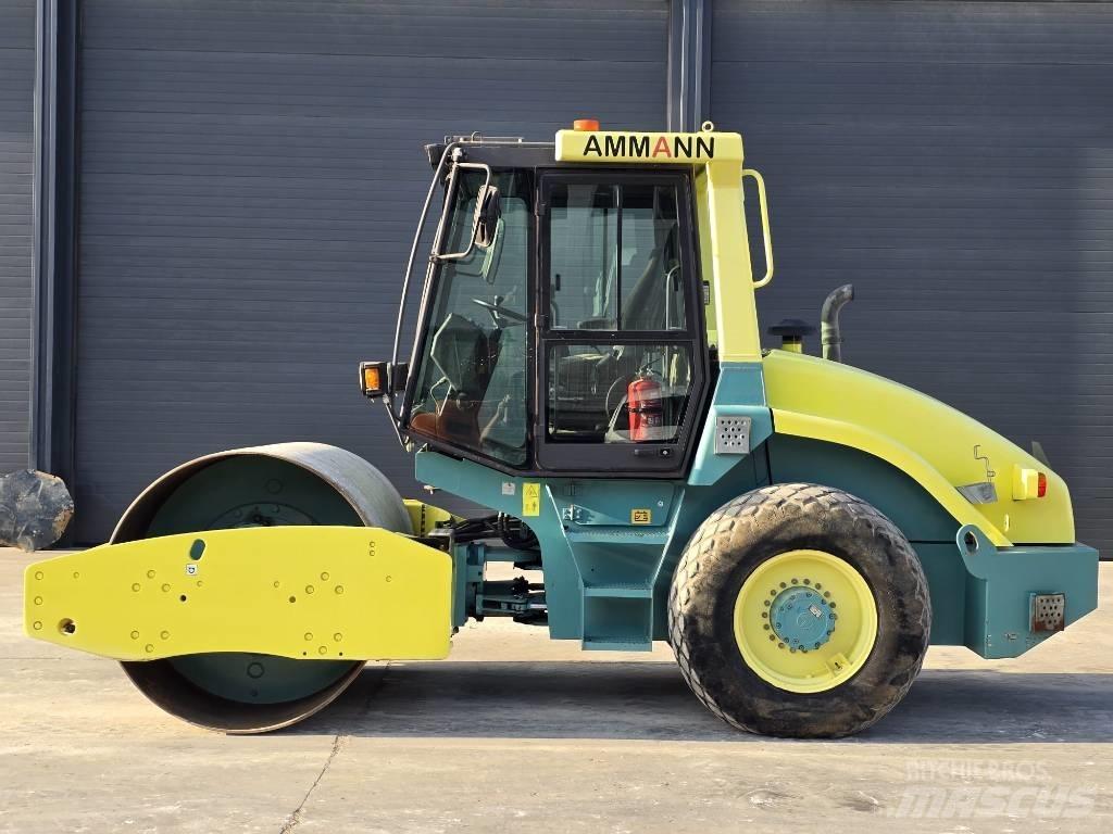 Ammann VV 700 D Kombinované válce
