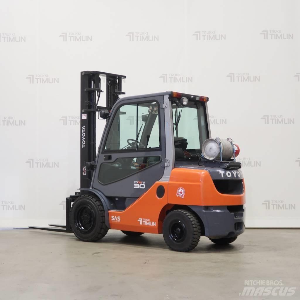 Toyota 02-8FGF30 LPG vozíky