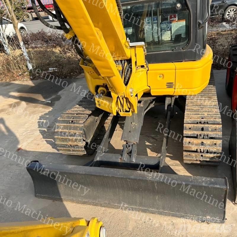 Komatsu PC35MR Mini rýpadla < 7t