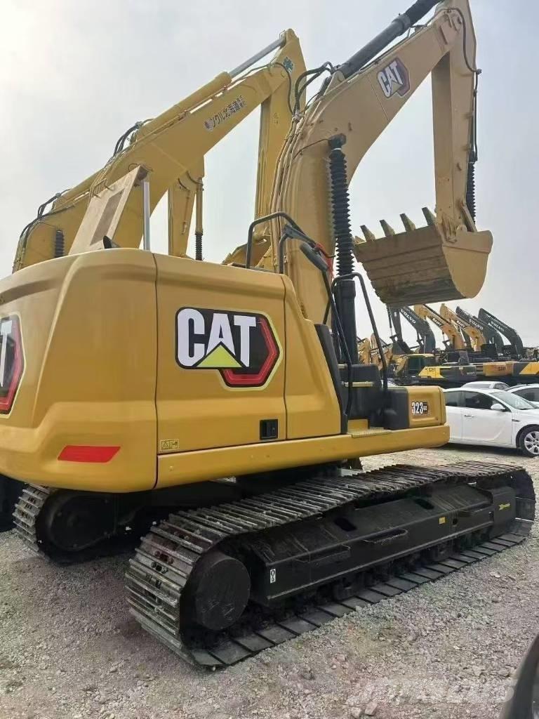 CAT 323 Pásová rýpadla