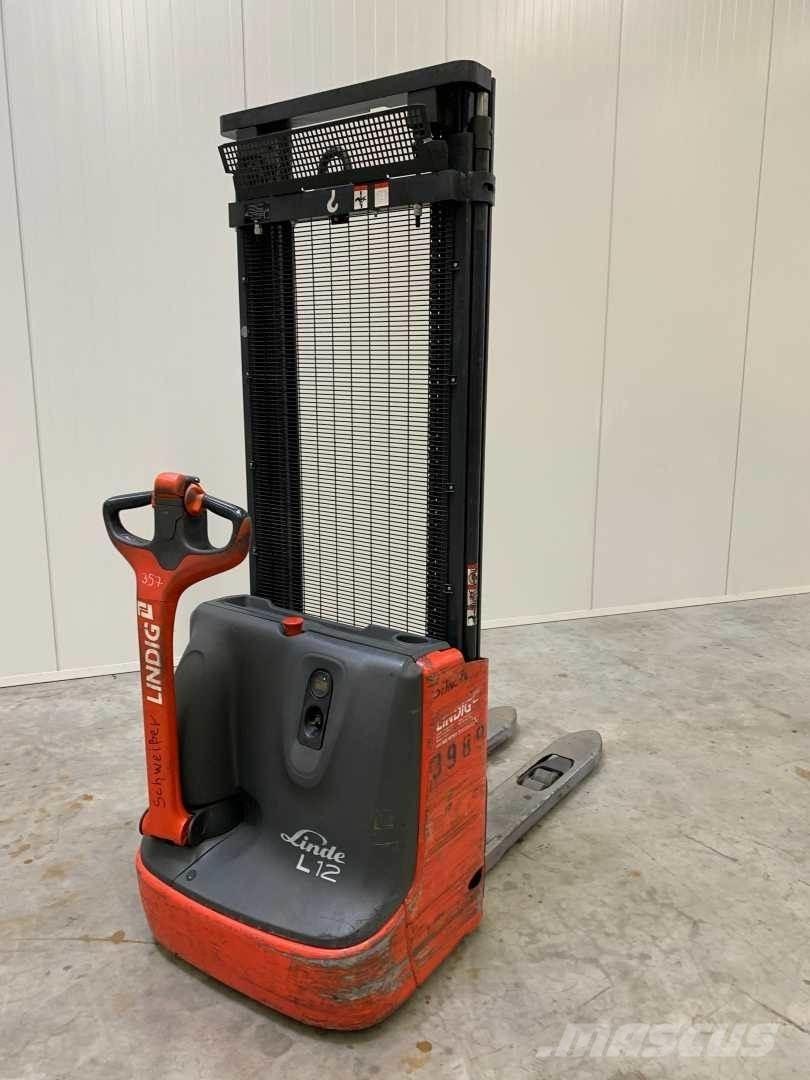 Linde L12 Samohybné vozíky