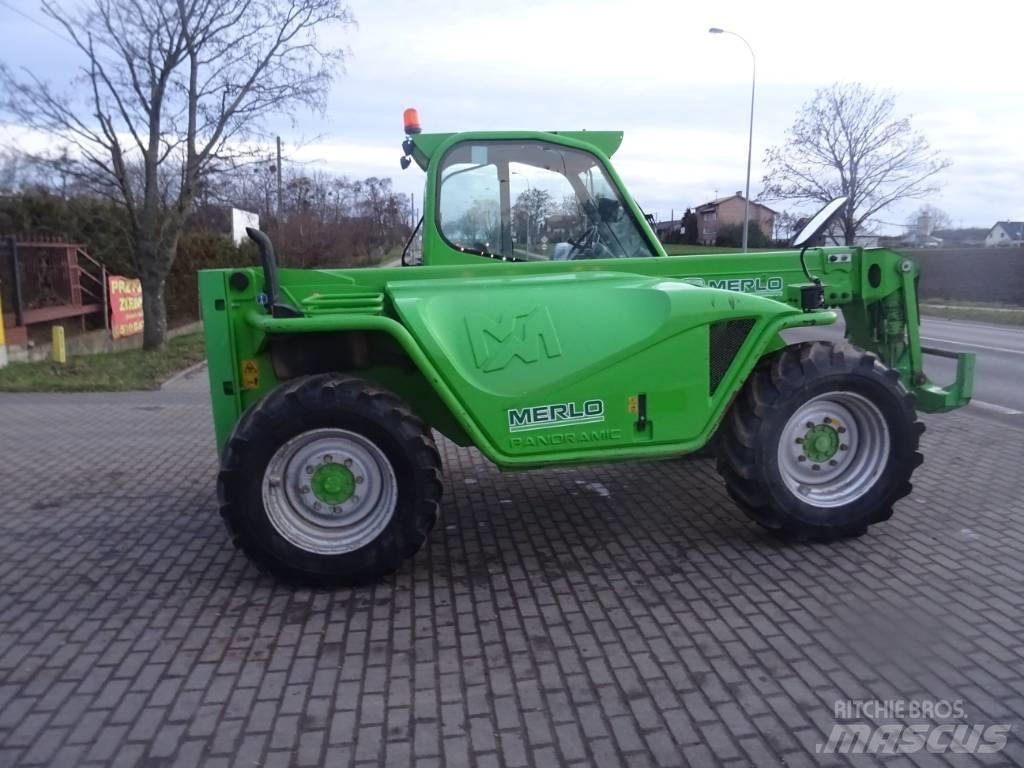 Merlo P 40.7 Teleskopické manipulátory