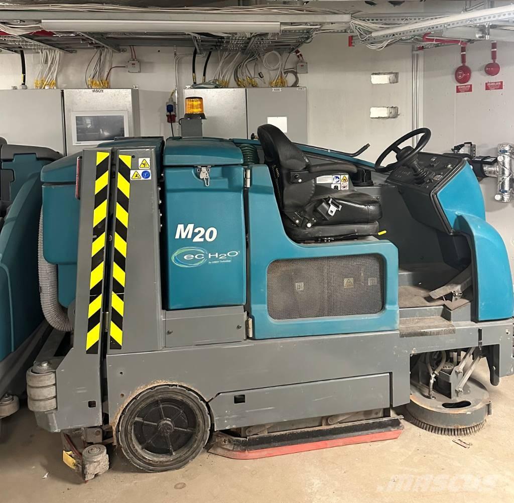 Tennant M20 Zametací stroje