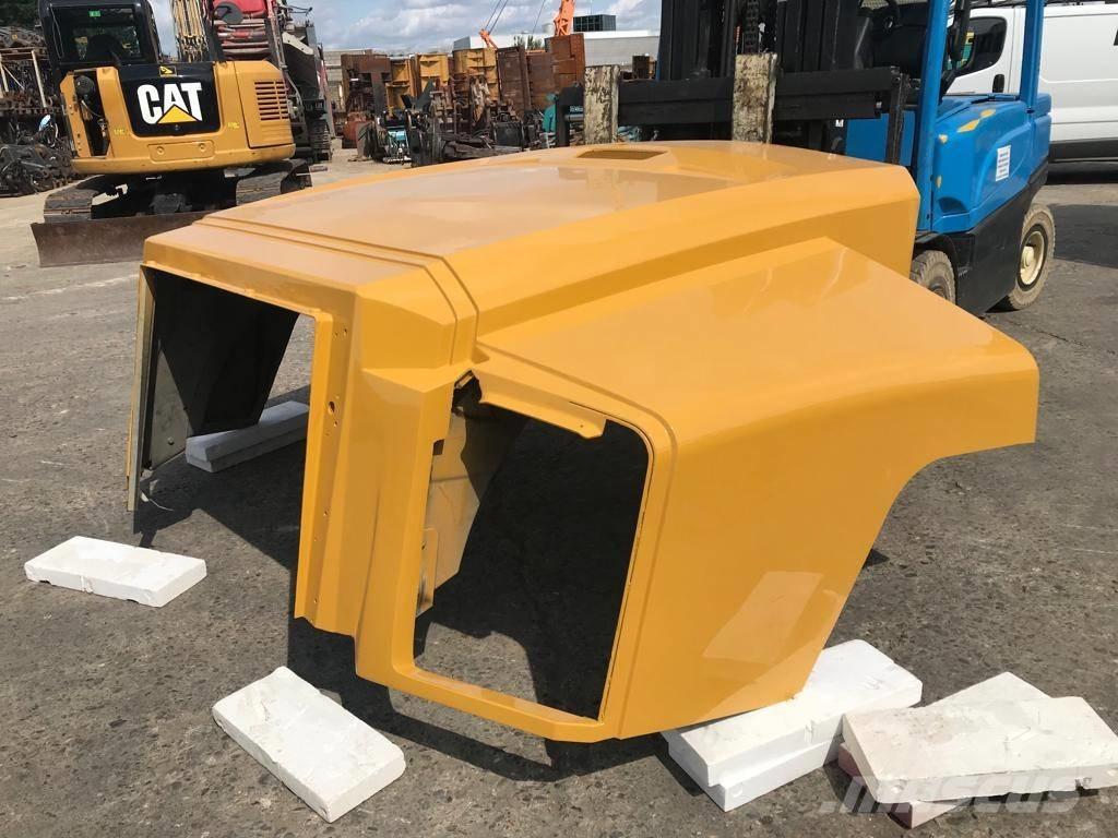 CAT 735 B Hood Podvozky a zavěšení kol